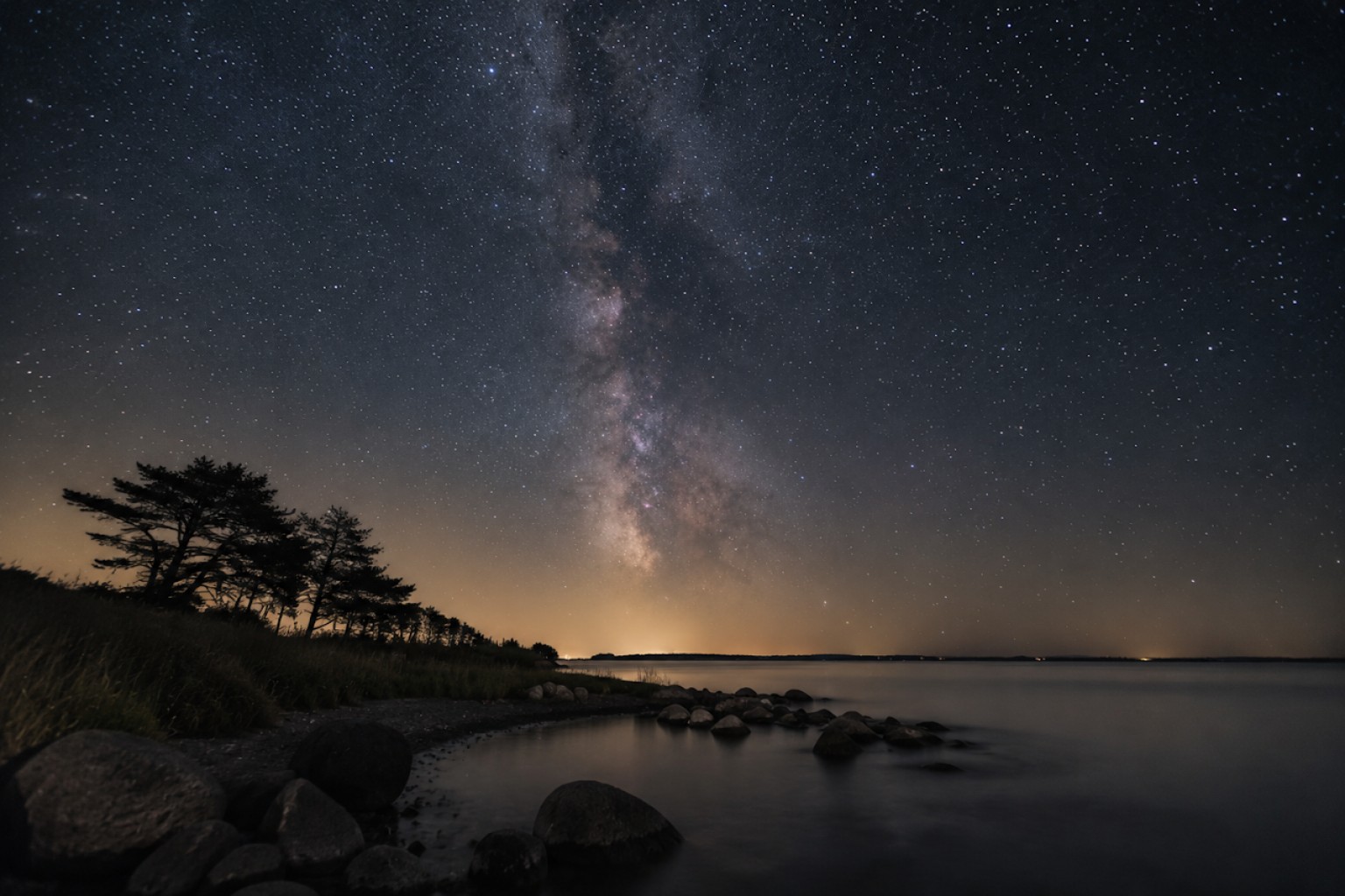 Mælkevejen ved kysten, fotograferet af Jacob Rytter